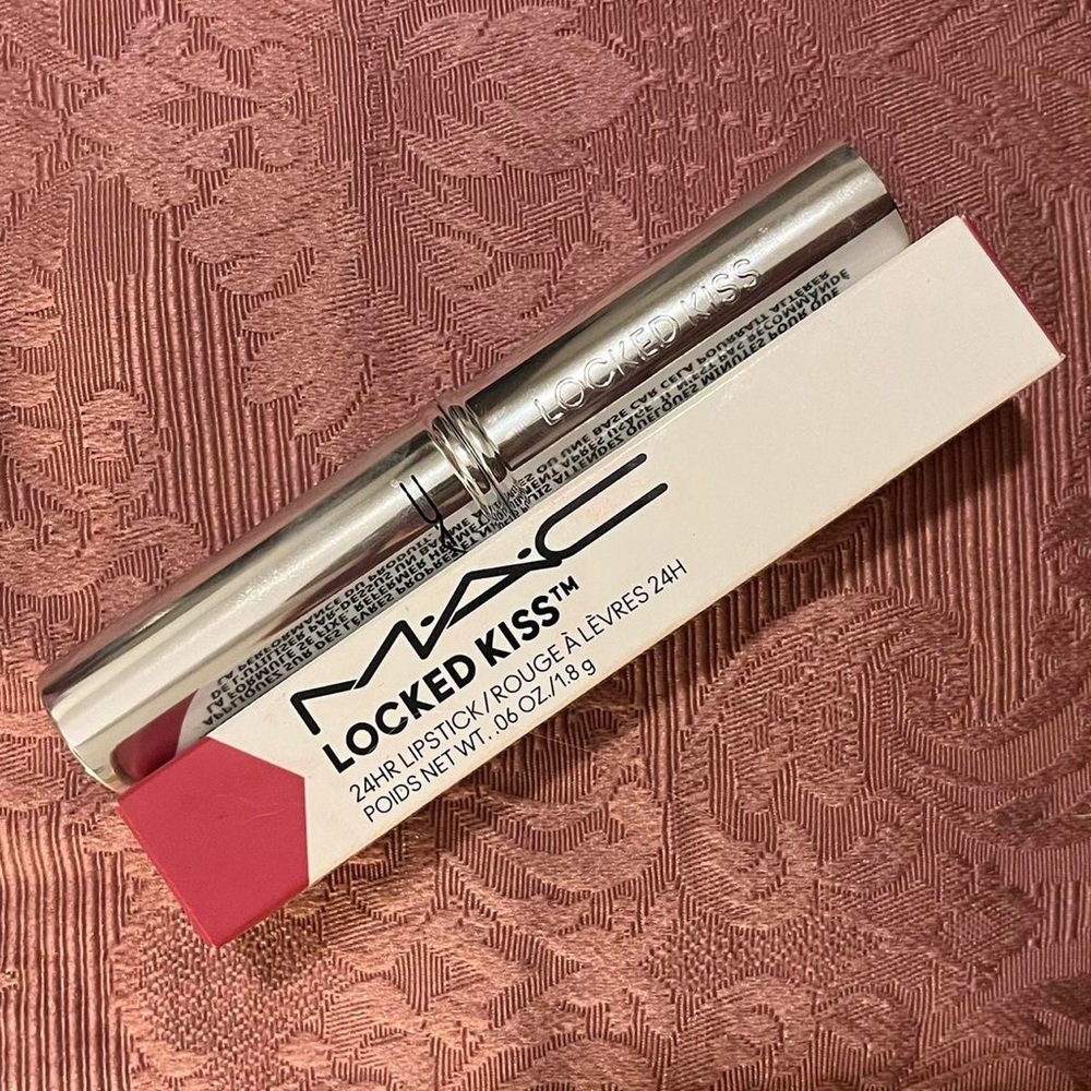 MAC Locked Kiss 24hr Lipstick | Shade 78 Conoisseur